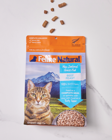 Feline Natural Beef Feast Freeze-Dried Cat Food - 320g/11oz