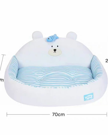 ZeZe Polar Bear Shaped Cooling Pet Bed