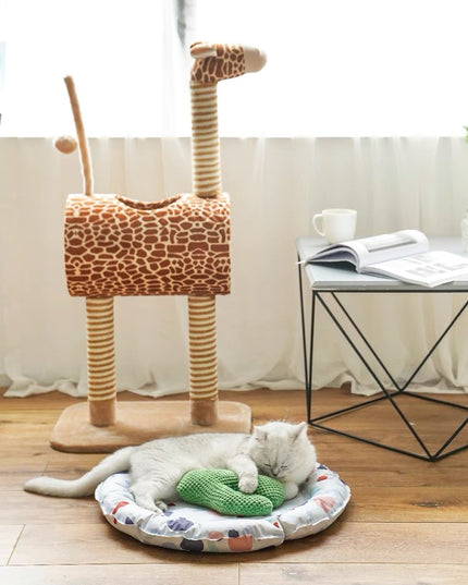 ZeZe Giraffe Cat Tree
