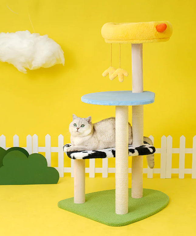 ZeZe Farm Cat Tree