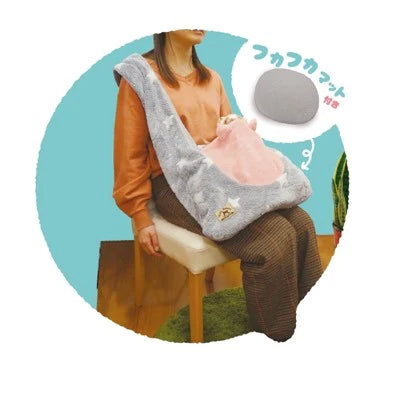 我腿上的 Cattyman 猫睡袋